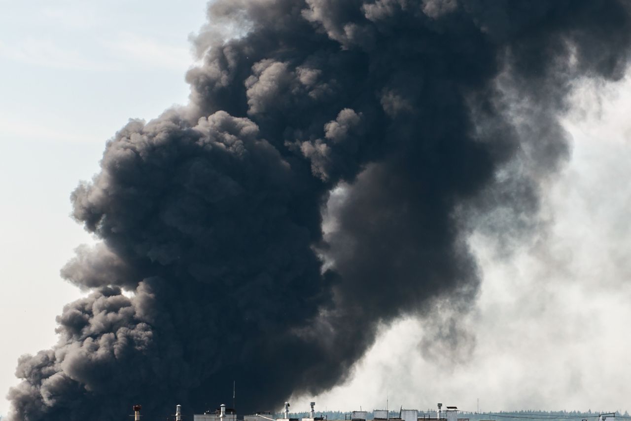 Großbrand in Goldberg: Vorsätzliche Brandstiftung im alten Bahnhofsgebäude?
